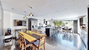 Photo 41- click for photo gallery